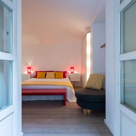 Red Studio Near Porta Nuova By Wonderful Italy Turim Exterior foto