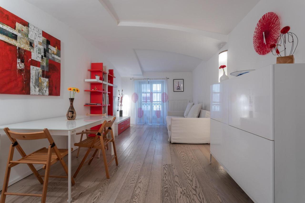 Red Studio Near Porta Nuova By Wonderful Italy Turim Exterior foto